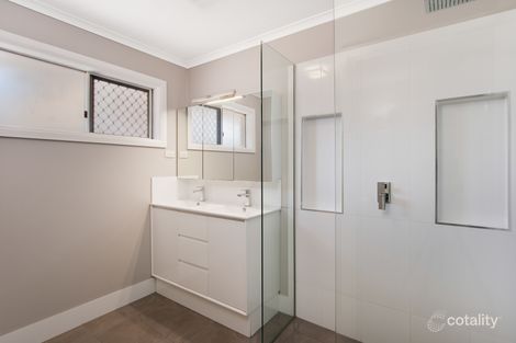 Property photo of 7 Zamia Street Holloways Beach QLD 4878