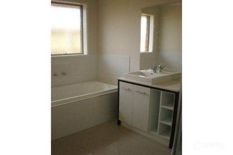 Property photo of 113 Phillip Drive Sunbury VIC 3429