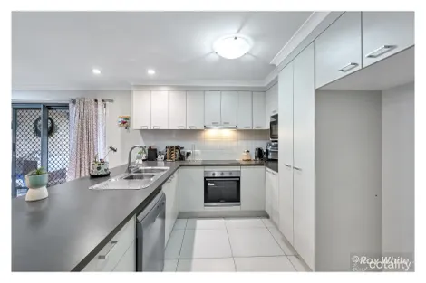 Property photo of 66 Jamie Crescent Gracemere QLD 4702