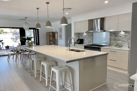 Property photo of 28 Lysterfield Rise Upper Coomera QLD 4209