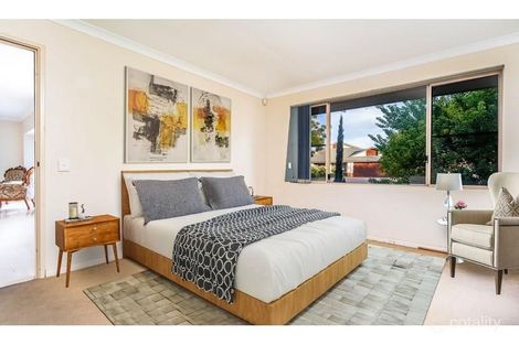 Property photo of 32 Brookside Square Canning Vale WA 6155