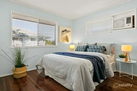 Property photo of 4 Wurama Street Logan Central QLD 4114