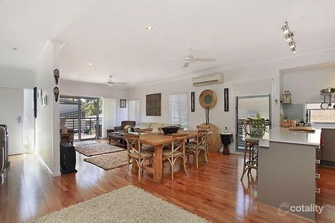 Property photo of 4 The Walk Murrays Beach NSW 2281