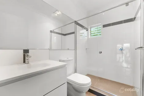 Property photo of 52 Pearson Street Kangaroo Point QLD 4169