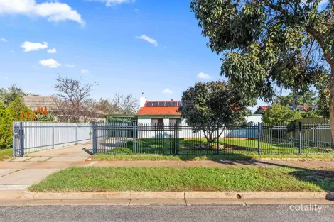 Property photo of 18 Broughton Road Elizabeth Vale SA 5112