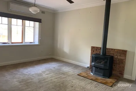 Property photo of 9 Curran Street Orange NSW 2800