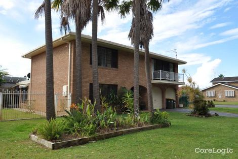 Property photo of 2 Susella Crescent Tuncurry NSW 2428