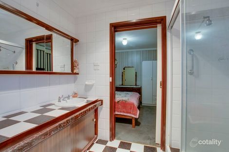 Property photo of 2/26-32 Elmhurst Road Bayswater North VIC 3153