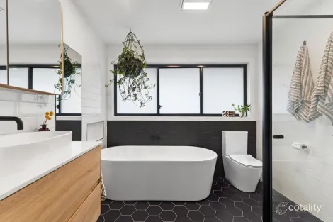 Property photo of 15 Palmer Place Kyneton VIC 3444