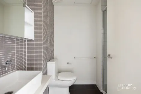 Property photo of 401/99 A'Beckett Street Melbourne VIC 3000