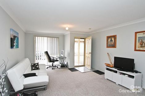 Property photo of 2/6 Florina Close Cardiff South NSW 2285