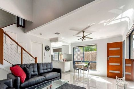 Property photo of 1/64 Vernon Street Nundah QLD 4012