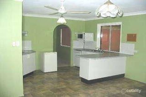 Property photo of 12 Hillier Court Flinders View QLD 4305