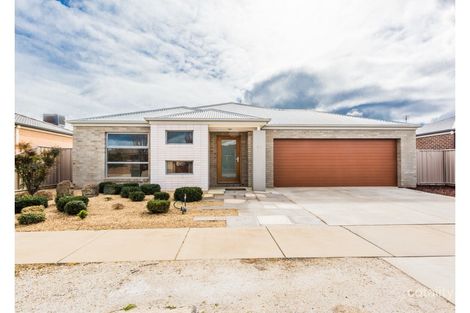 Property photo of 27 Lynch Drive Echuca VIC 3564