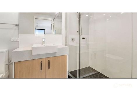 Property photo of 302/22 Zenith Avenue Chermside QLD 4032