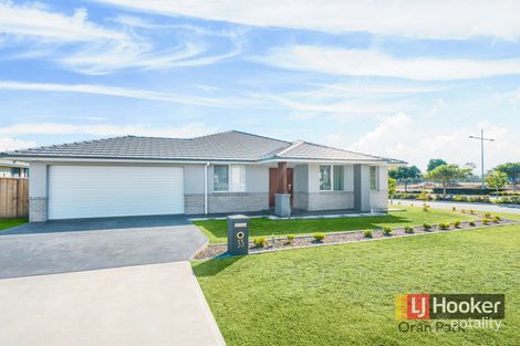 Property photo of 33 Tess Circuit Oran Park NSW 2570