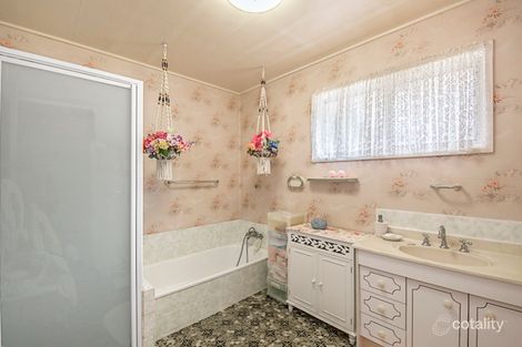 Property photo of 7 Sylvan Court Kallangur QLD 4503