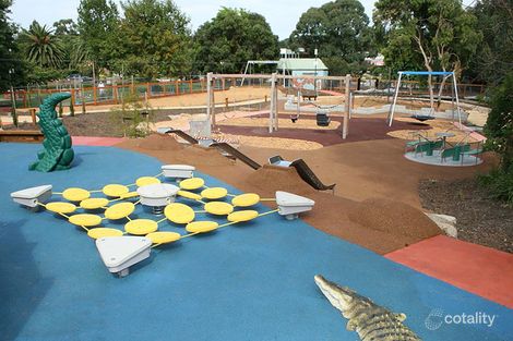 Property photo of 30 The Avenue Ferntree Gully VIC 3156