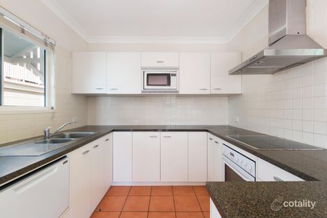 Property photo of 2/24 Parry Street Bulimba QLD 4171