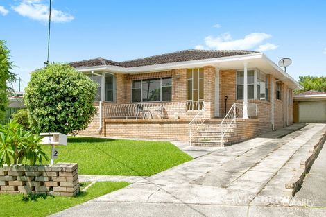 2 Rowland Tce, Toukley, NSW 2263