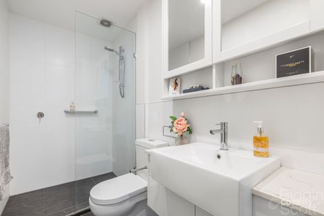 Property photo of 2/170 East Boundary Road Bentleigh East VIC 3165