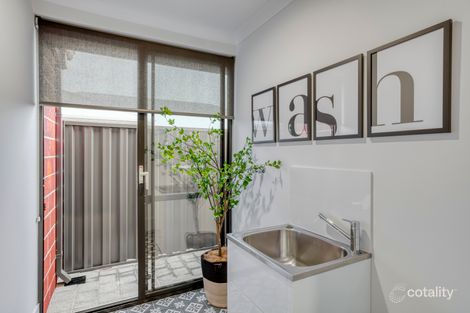 Property photo of 1A Fountains Court Armadale WA 6112