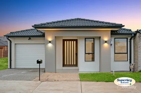 5 Kerala St, Rockbank, VIC 3335