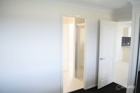 Property photo of 27 Barrow Circuit Jordan Springs NSW 2747
