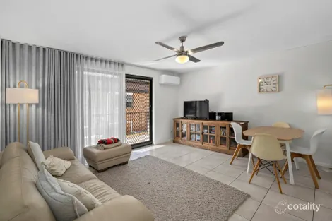 Property photo of 2/7 Zillah Street Stones Corner QLD 4120