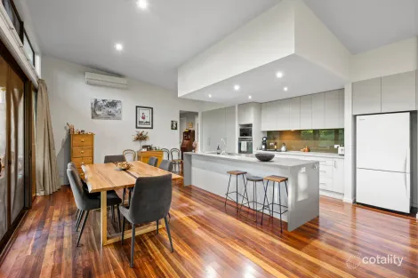 Property photo of 7 Oaksford Drive Mansfield VIC 3722