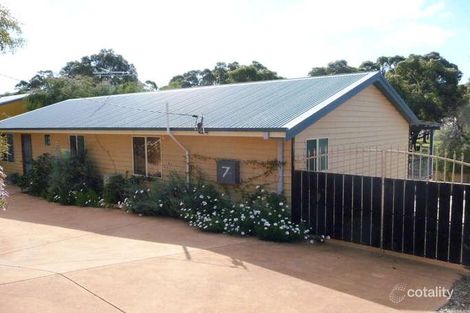 Property photo of 7 Eames Court Binningup WA 6233
