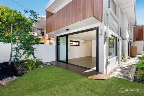 2/3 Murraba St, Currumbin, QLD 4223