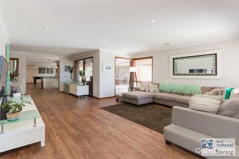Property photo of 8 Balook Court Cranbourne North VIC 3977