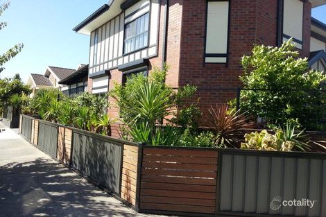 Property photo of 5 Pulford Crescent Mill Park VIC 3082