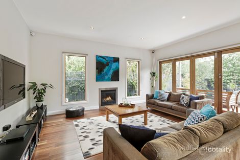 Property photo of 5 Karana Place Glen Iris VIC 3146