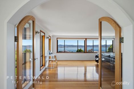 Property photo of 11 Amanda Crescent Sandy Bay TAS 7005