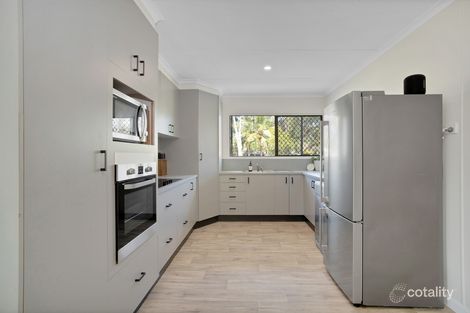 32 Chelona Park Dr, Sarina, QLD 4737