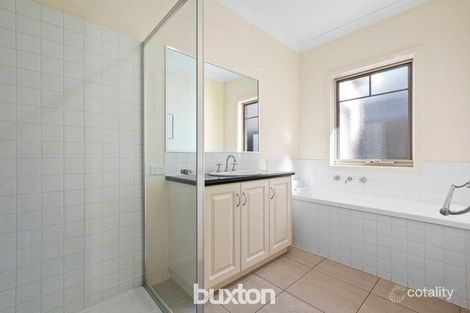 Property photo of 1/6 Huntingdon Street Newtown VIC 3220