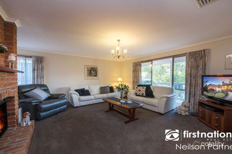 Property photo of 92 Telford Drive Berwick VIC 3806