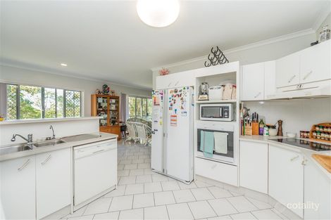 Property photo of 70 Tamworth Drive Helensvale QLD 4212