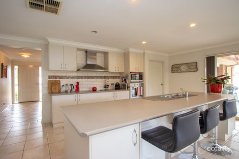 Property photo of 5 Amy Court Mansfield VIC 3722