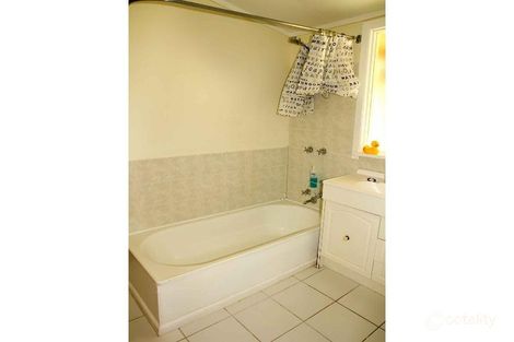 63 Gladstone St, Glenrowan, VIC 3675