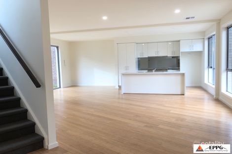 35 Emica Pde, Knoxfield, VIC 3180