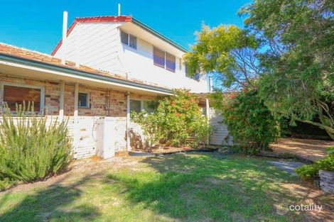 Property photo of 17 Elliott Road Trigg WA 6029