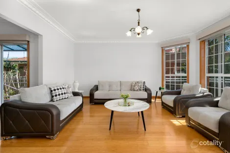 Property photo of 20 Hermitage Drive Greenvale VIC 3059