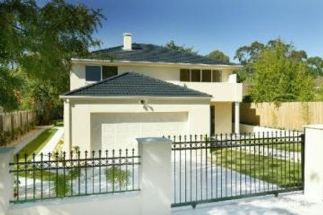 Property photo of 52 Warburton Road Canterbury VIC 3126