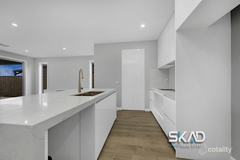 Property photo of 114 Jardin Road Wollert VIC 3750