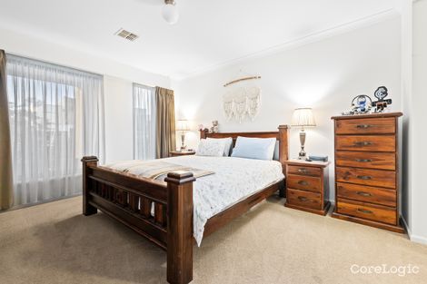 Property photo of 39 Union Street Clyde North VIC 3978