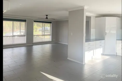 Property photo of 2 Eden Place Tuncurry NSW 2428