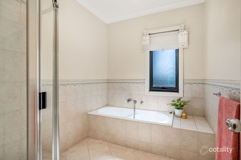 Property photo of 33 Willow Bend Marden SA 5070